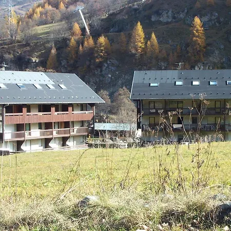 Confortable Pour 4 Pers, Balcon, Proche Telesiege, Parking Prive, Animaux Acceptes - Fr-1-263-379 Apartment *