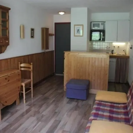 Apartment Confortable Pour 4 Pers, Balcon, Proche Telesiege, Parking Prive, Animaux Acceptes - Fr-1-263-379 *